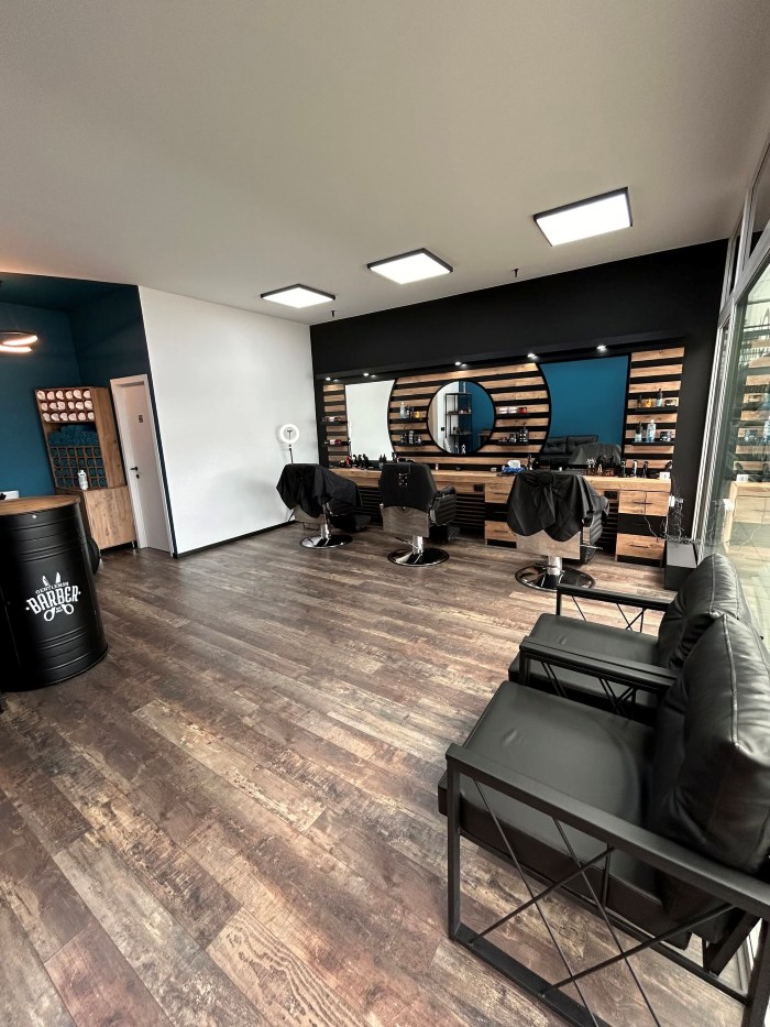Intérieur du salon Prestige Homme — coiffeur homme près de Namur